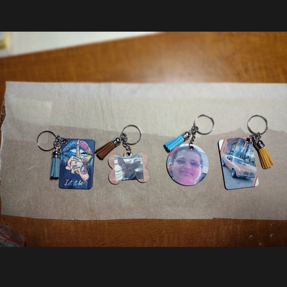 Sublimated Heart Key Chain - Picture 3 of 4